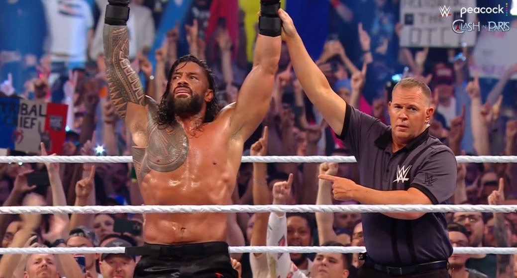 Roman Reigns Victorious At WWE Clash in Paris, Chokes Out Paul Heyman