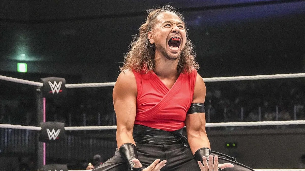 Shinsuke Nakamura Pays Tribute to Hiroshi Tanahashi At WWE Live Event In Tokyo